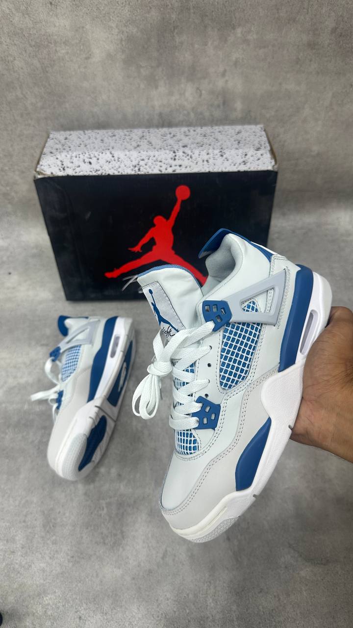 Jordan 4 Retro Bleu Militaire