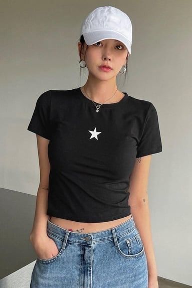 Crop top étoile noire