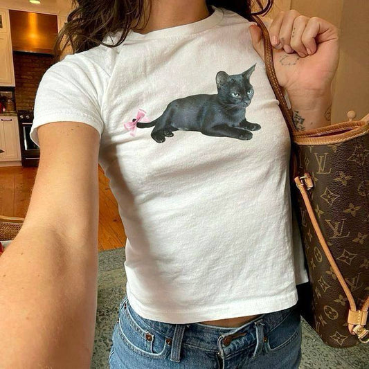 Haut court à queue de chat avec ruban 