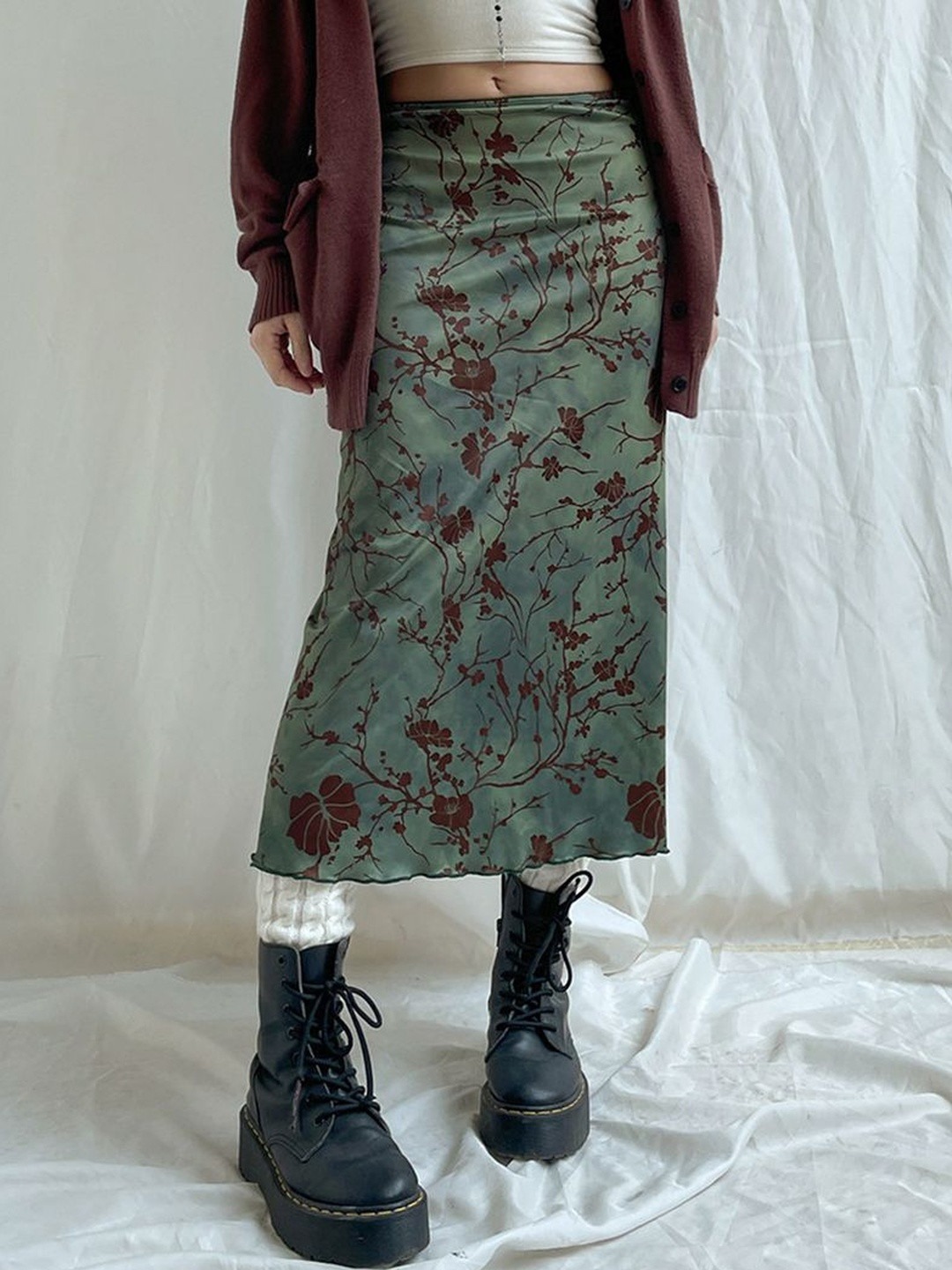 Floral Printed A-line Midi Skirts - Image 2