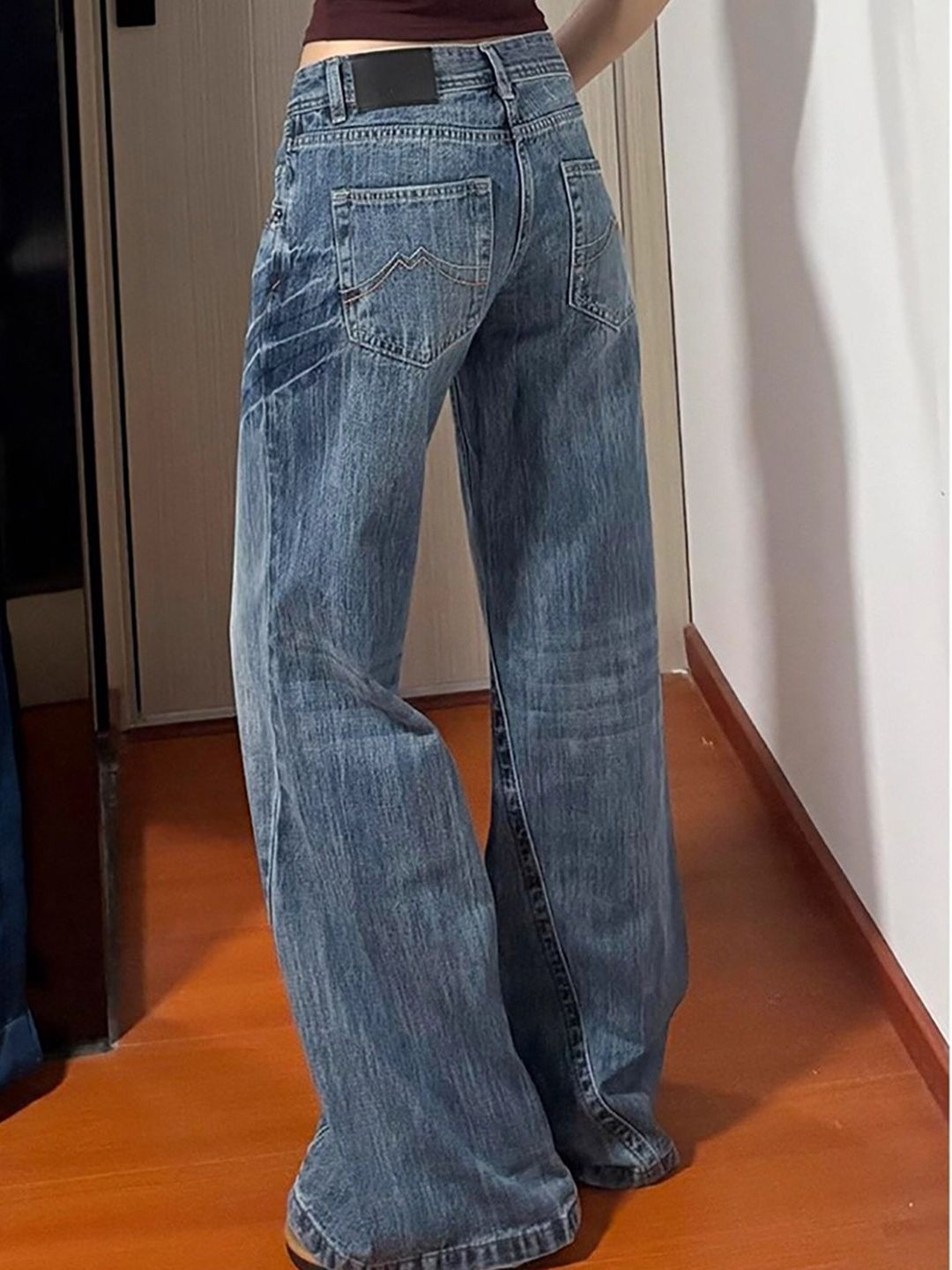 Wide Leg Low-Rise Light Fade Jeans - Image 4