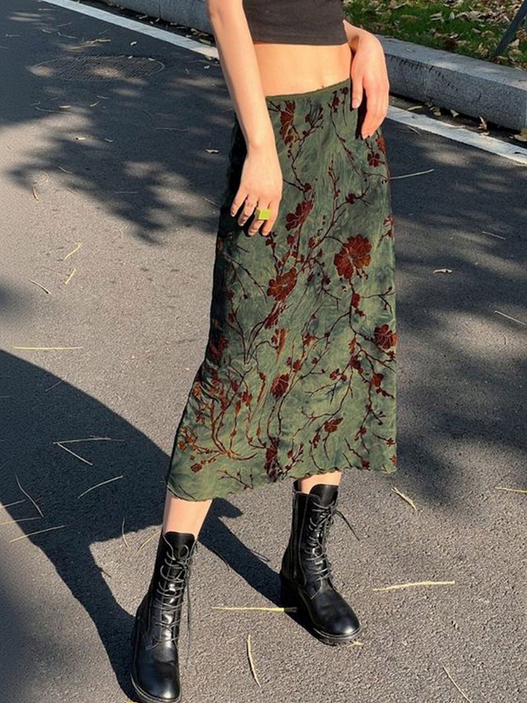Floral Printed A-line Midi Skirts - Image 5