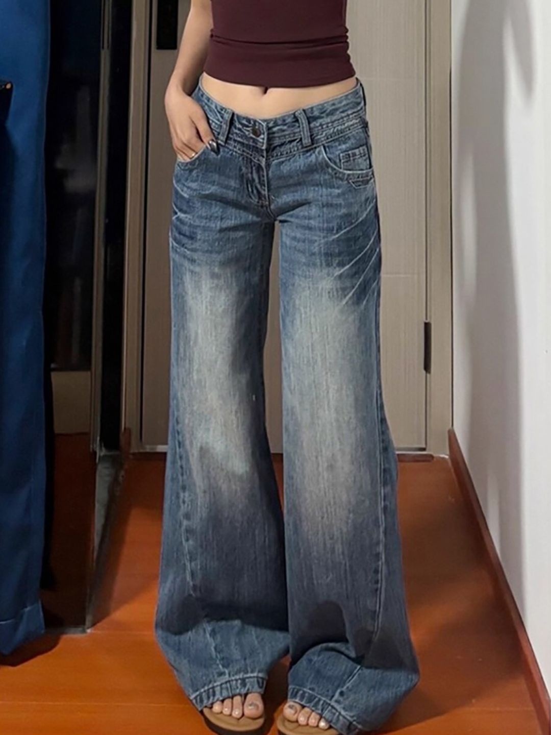Wide Leg Low-Rise Light Fade Jeans - Image 2